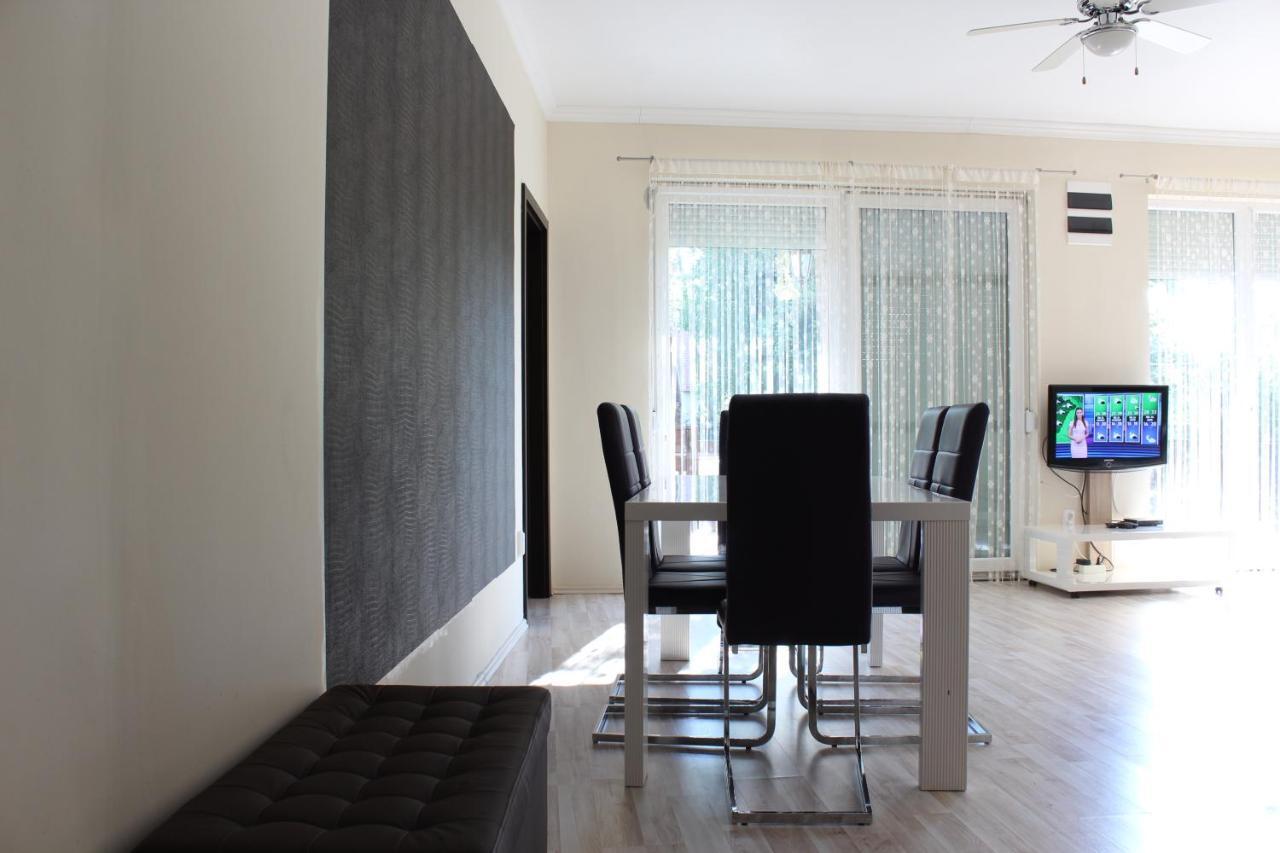 希欧福克Medlin Apartman公寓 外观 照片